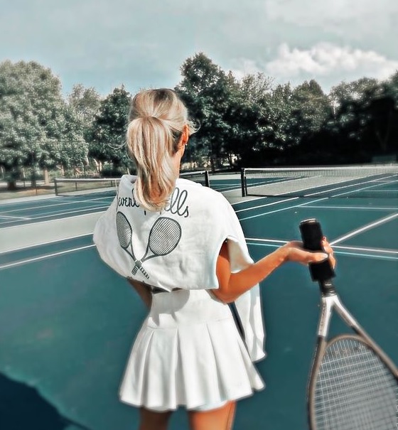 32 Aesthetic tennis girl Preppy Outfit